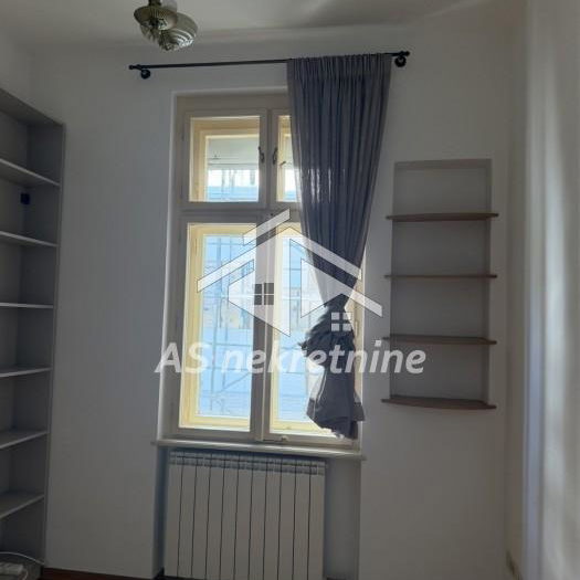 Petosoban stan za izdavanje, Krunska, Beograd, 150m², 2.500 €/mes