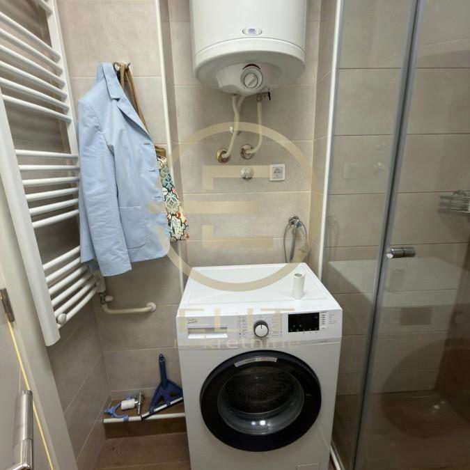 Stan Izdavanje Novi Sad  55 m2