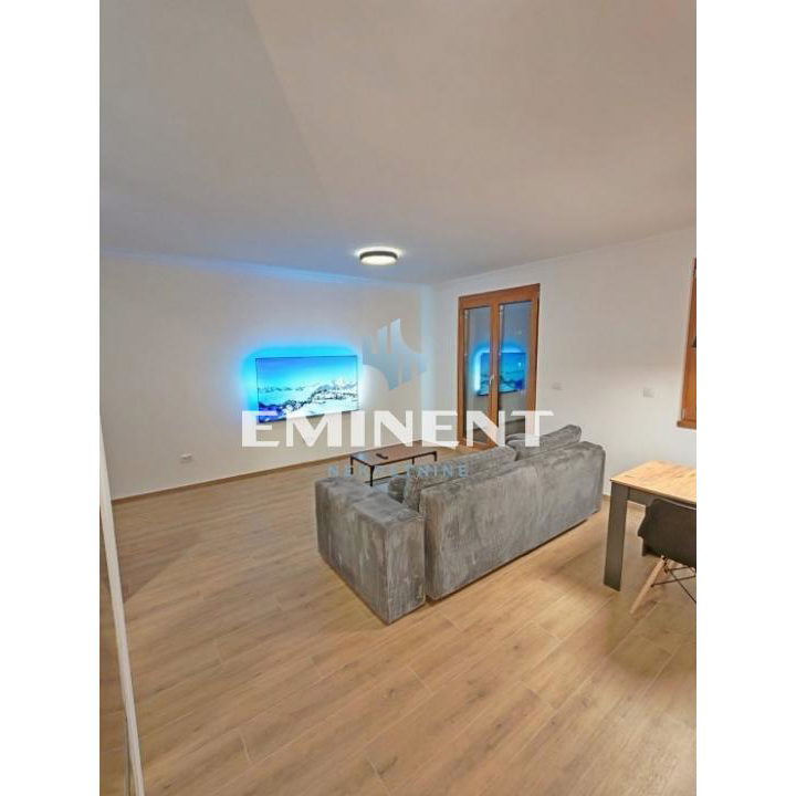Stan Izdavanje Beograd Humska 77 m2