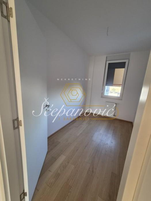 Stan Izdavanje Novi Sad  84 m2