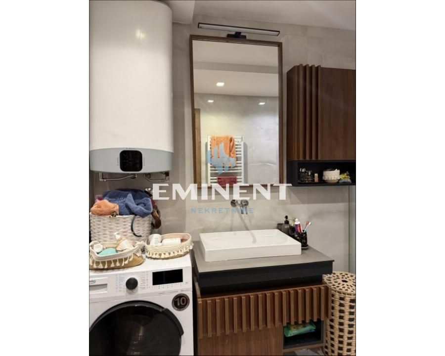 lokali-izdavanje-ktDbR8vN4O Dvosoban stan za izdavanje, Đeram Pijaca, Beograd, 40m², 900 €/mes