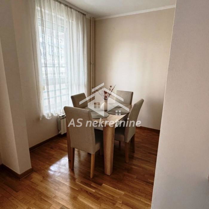 Stan Izdavanje Beograd Blok 67 - Belville 69 m2