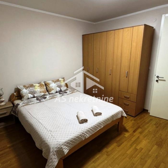 Stan Izdavanje Beograd Blok 67 - Belville 69 m2