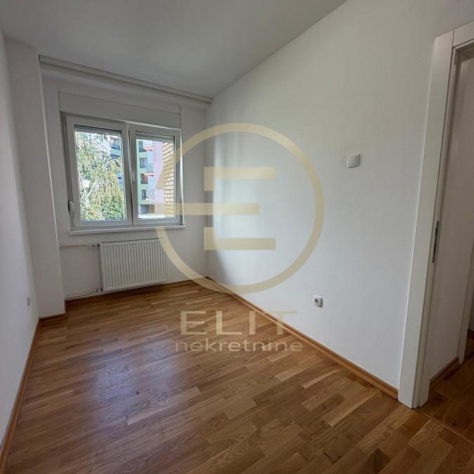 Stan Izdavanje Novi Sad  55 m2