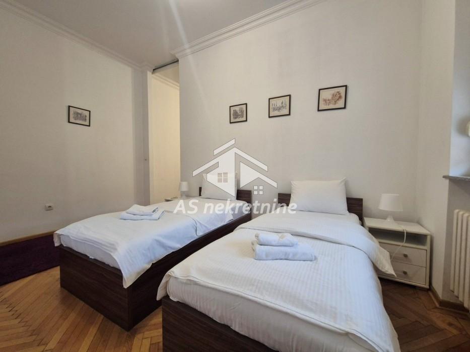 nekretnine-izdavanje-beograd-XwOMJwRFiV Trosoban stan za izdavanje, Dorćol, Beograd, 80m², 1.150 €/mes