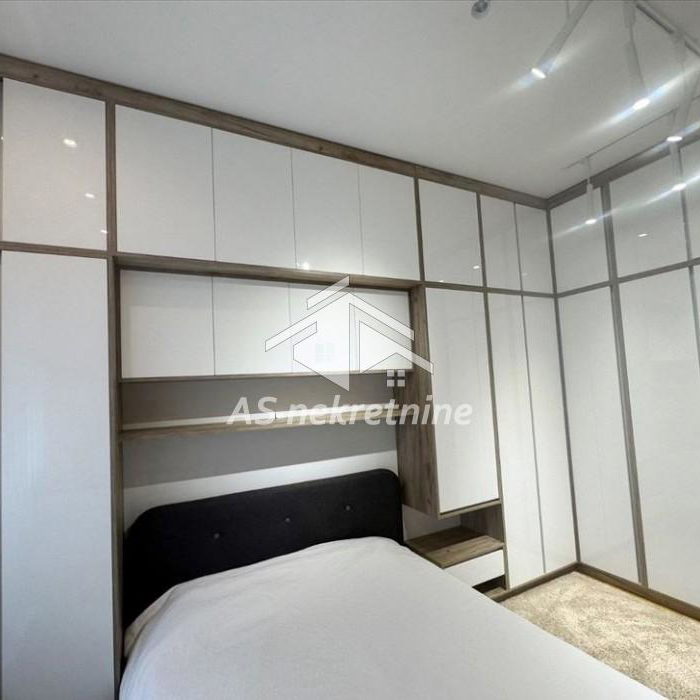Stan Izdavanje Beograd Vukov Spomenik 131 m2