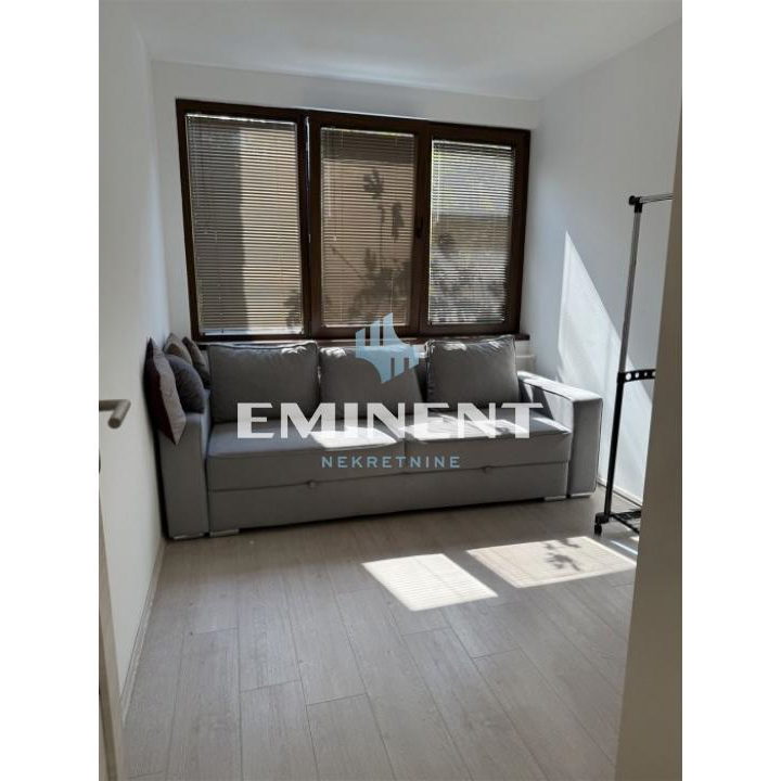 Četvorosoban stan za izdavanje, Blok 22, Beograd, 91m², 1.300 €/mes