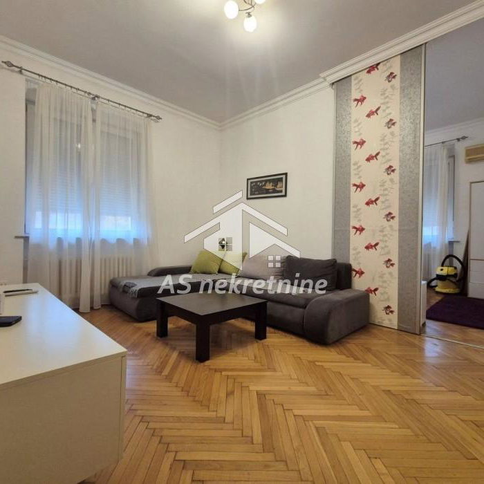 Stan Izdavanje Beograd Dorćol 80 m2