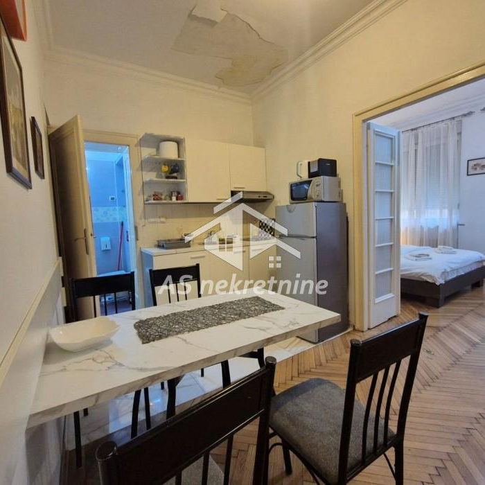 Stan Izdavanje Beograd Dorćol 80 m2
