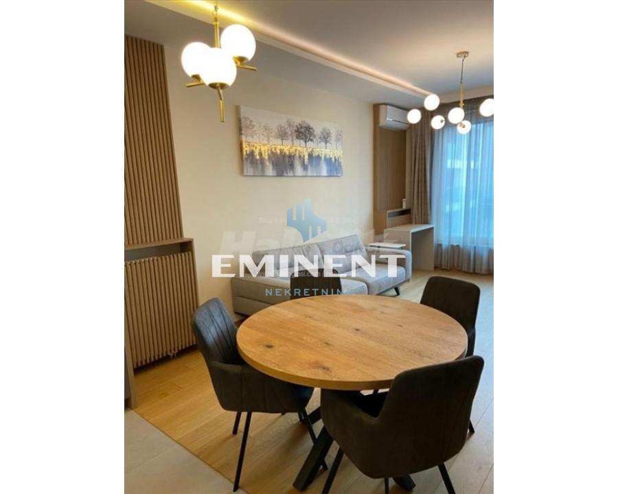 Stan Izdavanje Beograd Blok 65 70 m2