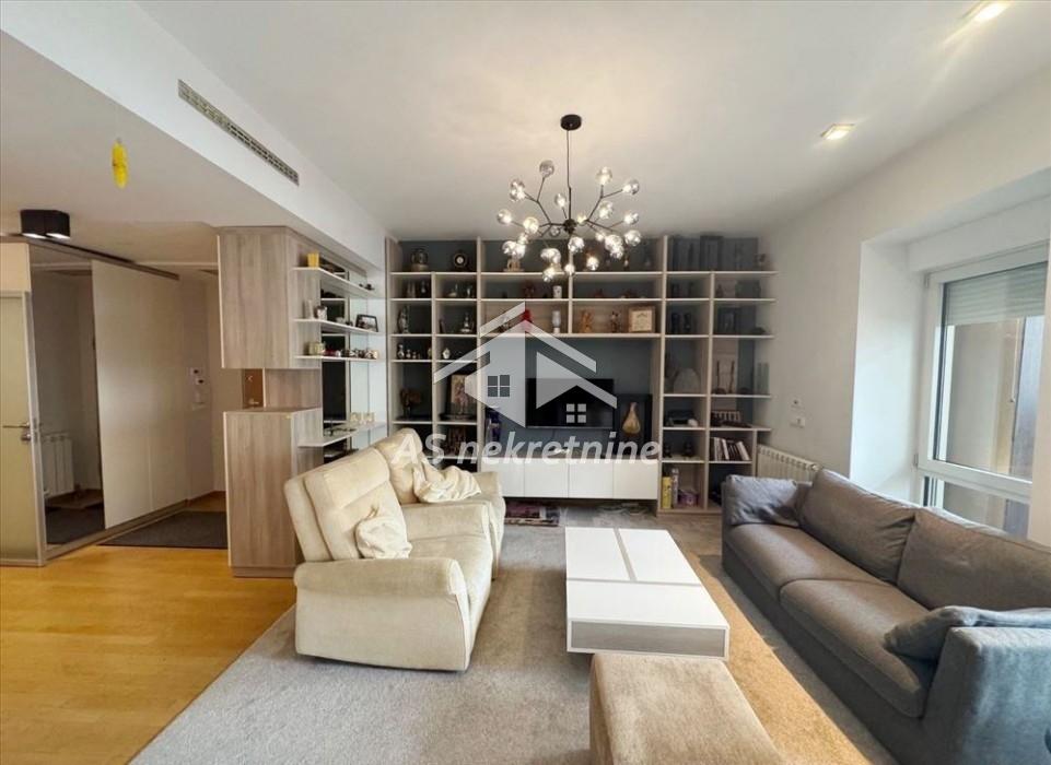 Stan Izdavanje Beograd Vukov Spomenik 131 m2