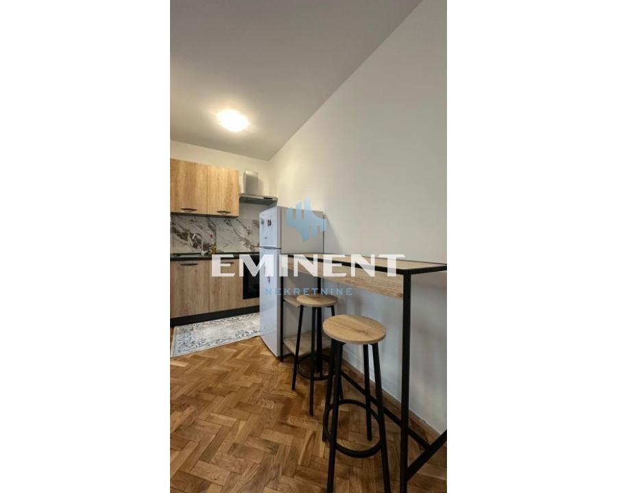 Stan Izdavanje Beograd Stan Izdavanje Beograd Kanarevo Brdo 29 m2