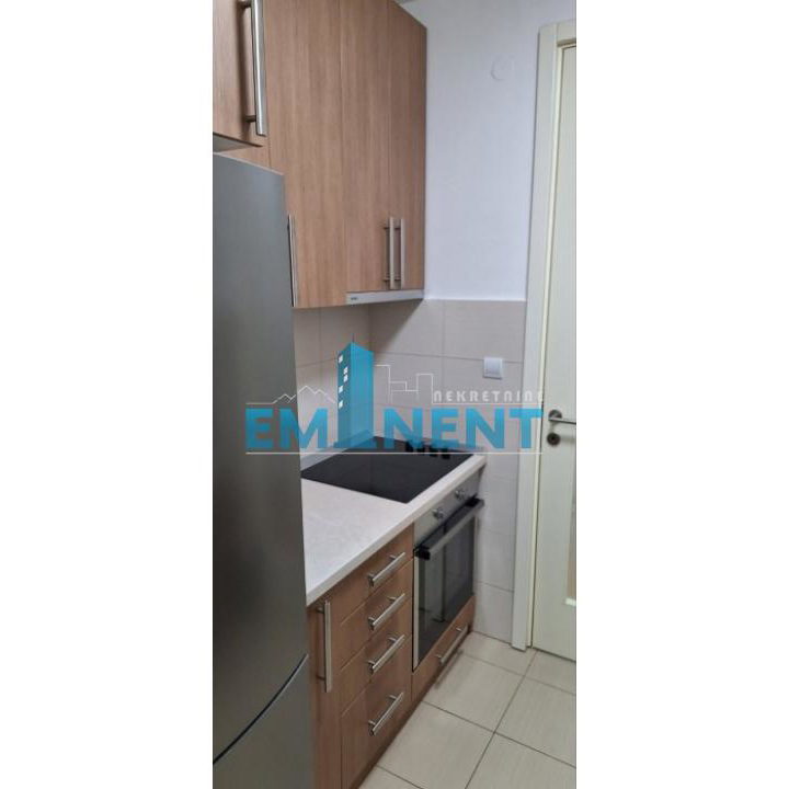 Stan Izdavanje Beograd Blok 67 - Belville 69 m2