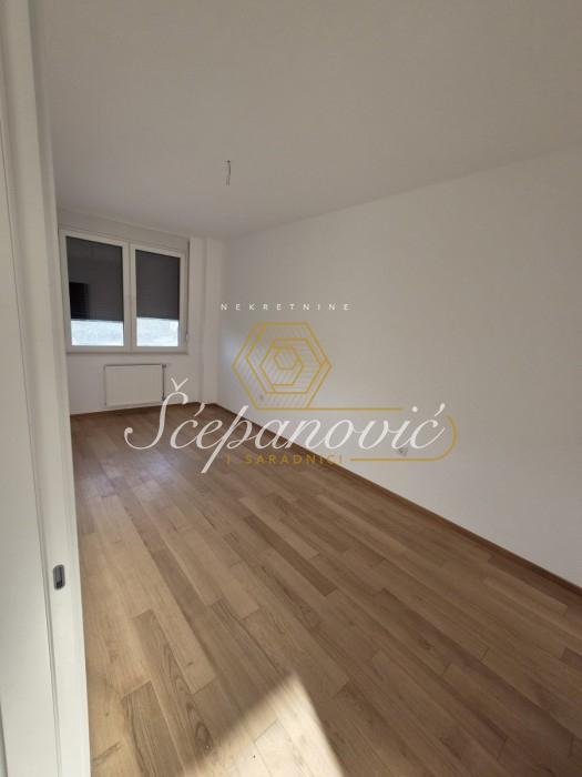 Stan Izdavanje Novi Sad  84 m2