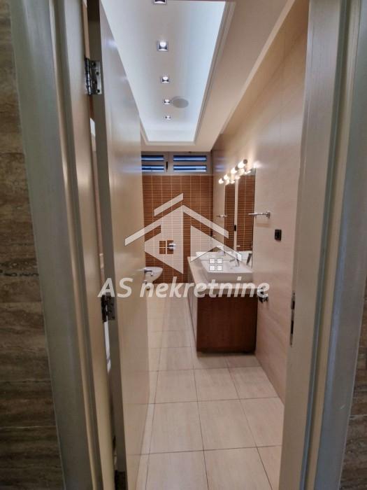 Dvosoban stan za izdavanje, Dedinje, Beograd, 48m², 1.100 €/mes