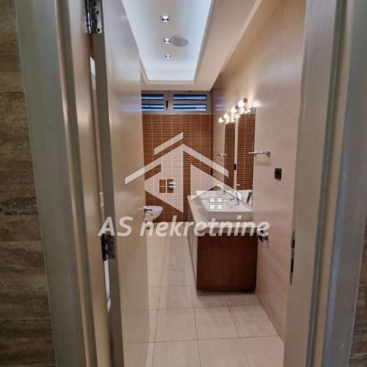 Dvosoban stan za izdavanje, Dedinje, Beograd, 48m², 1.100 €/mes