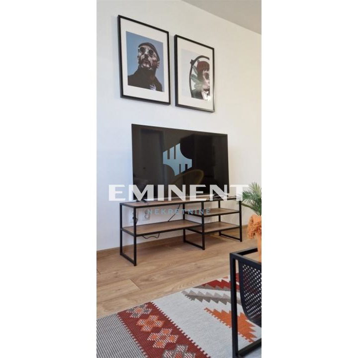 Stan Izdavanje Beograd Dorćol 42 m2