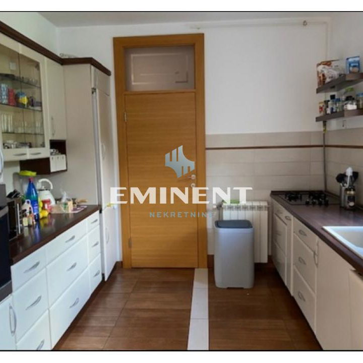 Stan Izdavanje Beograd Dedinje 120 m2