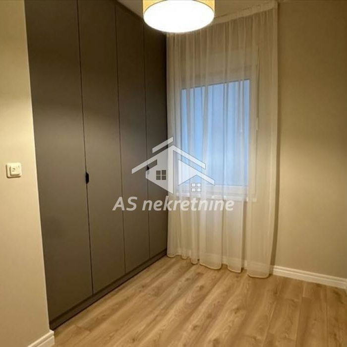 Trosoban stan za izdavanje, Trošarina, Beograd, 62m², 900 €/mes