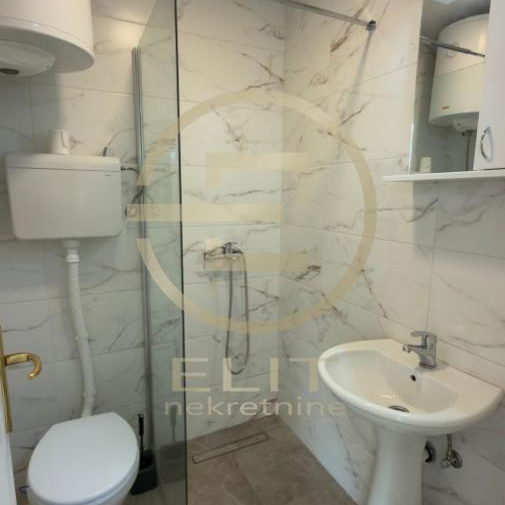 Stan Prodaja Novi Sad  30 m2