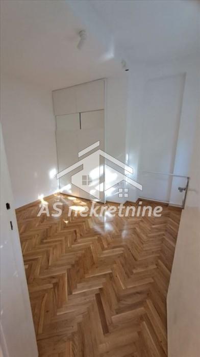 Stan Izdavanje Beograd Dorćol 70 m2