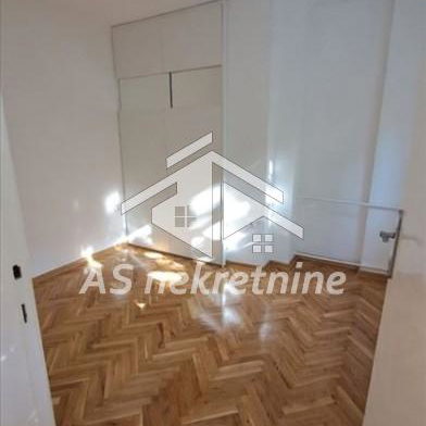 Stan Izdavanje Beograd Dorćol 70 m2