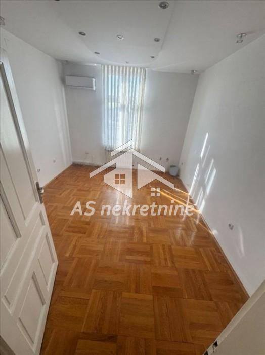 Stan Izdavanje Beograd Stan Izdavanje Beograd Topličin Venac 90 m2