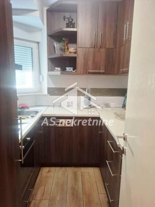 Stan Izdavanje Beograd Crveni Krst 68 m2