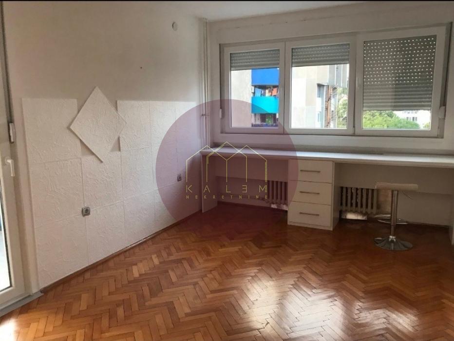 Stan Prodaja Beograd Labudovo Brdo 60 m2