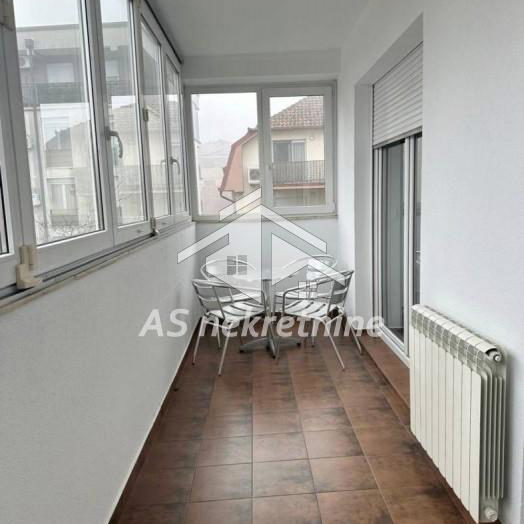 Četvorosoban stan za izdavanje, FON, Beograd, 105m², 1.200 €/mes