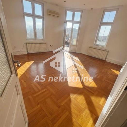 Stan Izdavanje Beograd Topličin Venac 90 m2