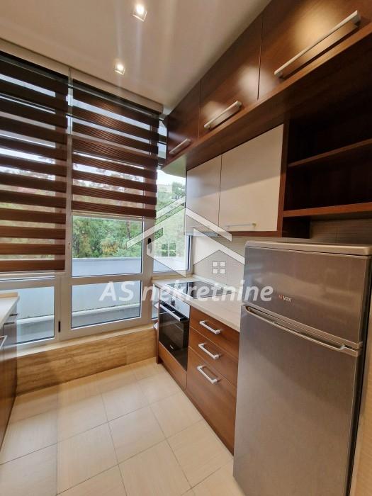 Stan Izdavanje Beograd Dedinje 48 m2