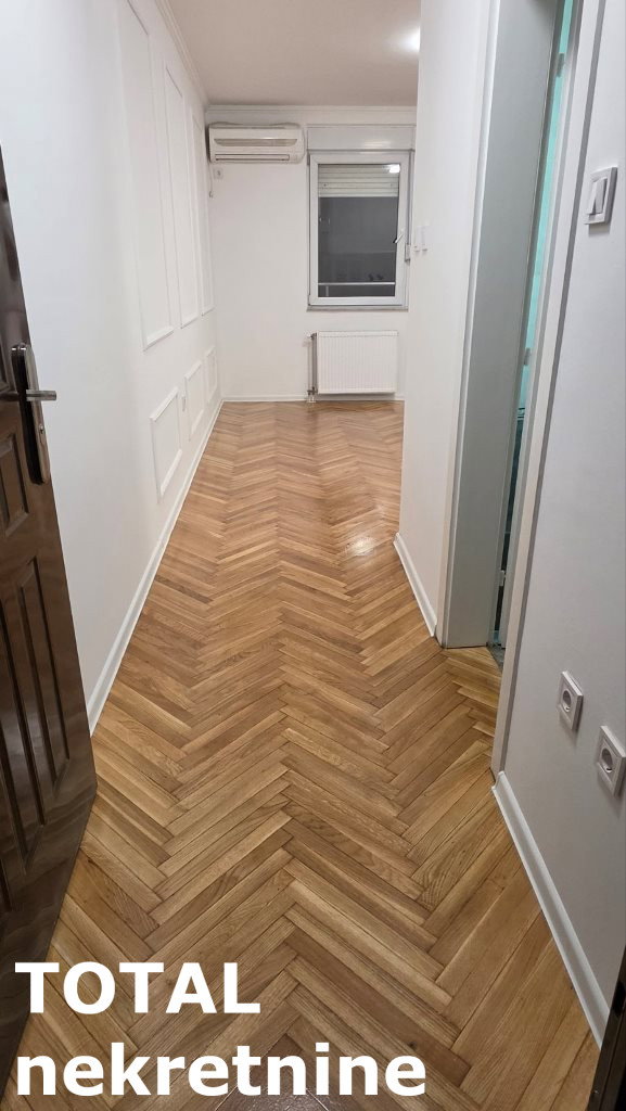 Garsonjera na prodaju, Nova Detelinara, Novi Sad, 25m², 88.000 €