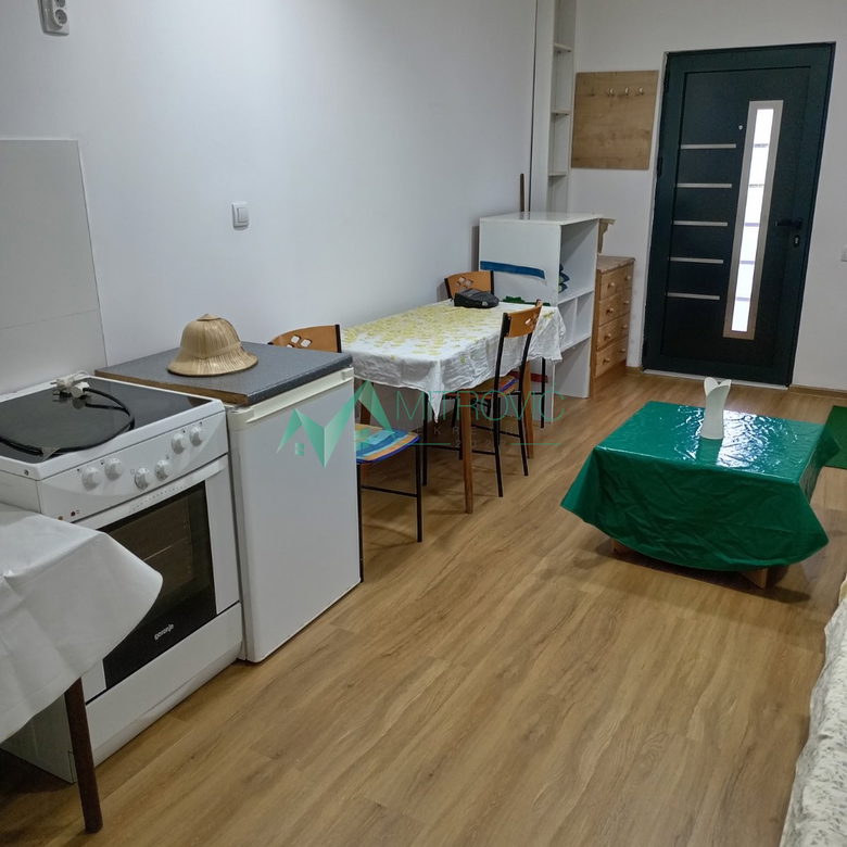 Stan Prodaja Novi Sad  31 m2