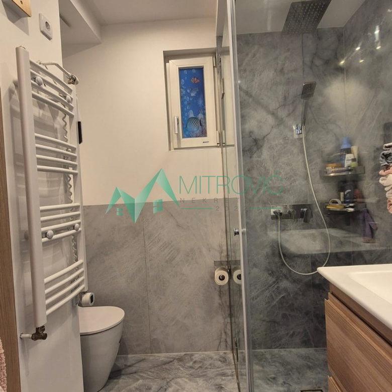 Dvoiposoban stan na prodaju, Kej, Novi Sad, 71m², 270.000 €