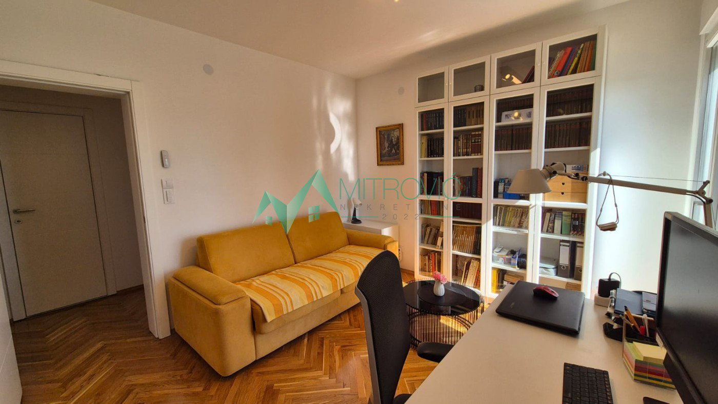 stanovi-2-5-re-kej-ns-1004756-ithvq Dvoiposoban stan na prodaju, Kej, Novi Sad, 71m², 270.000 €