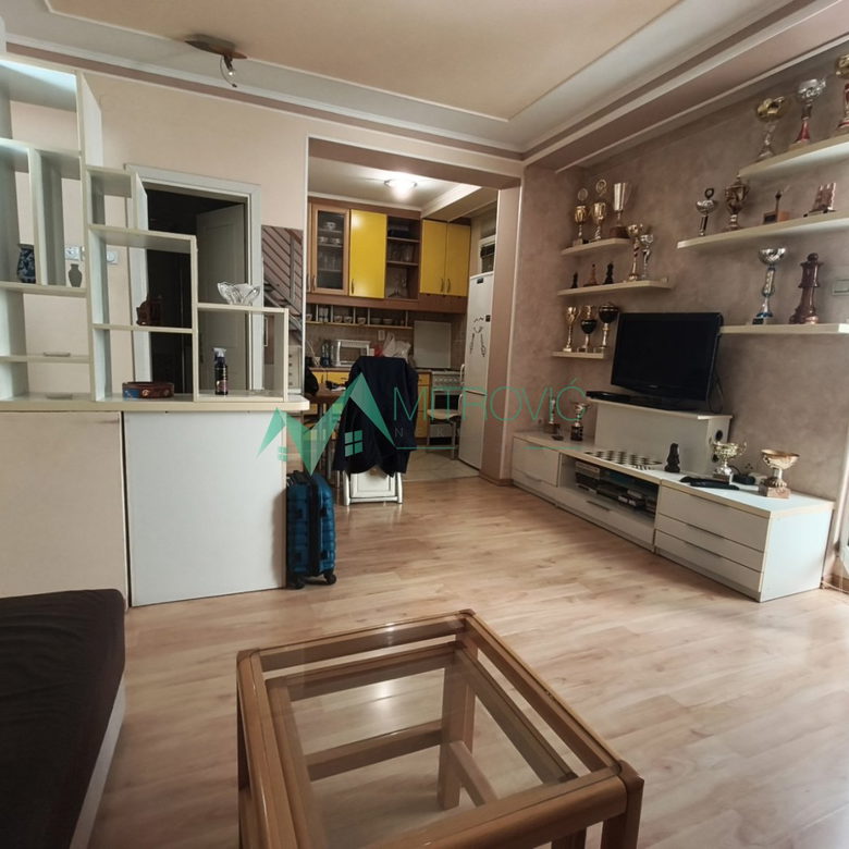 Stan Prodaja Novi Sad  47 m2