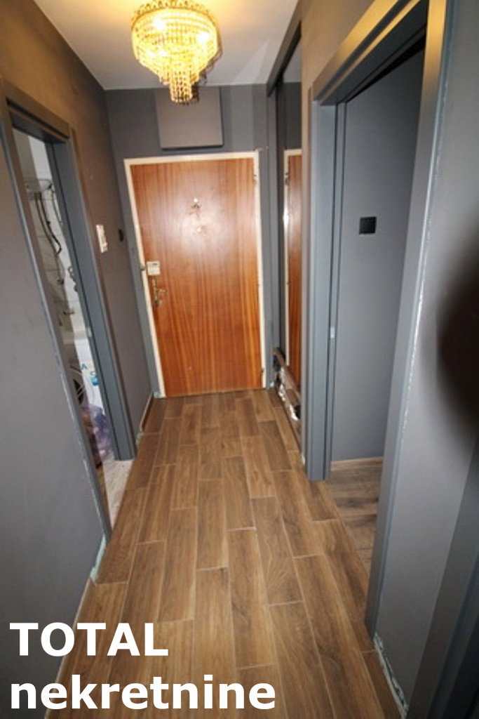 stanovi-2-re-bulevar-1066298-q0m8j Dvosoban stan na prodaju, Bulevar Oslobođenja, Novi Sad, 63m², 160.000 €