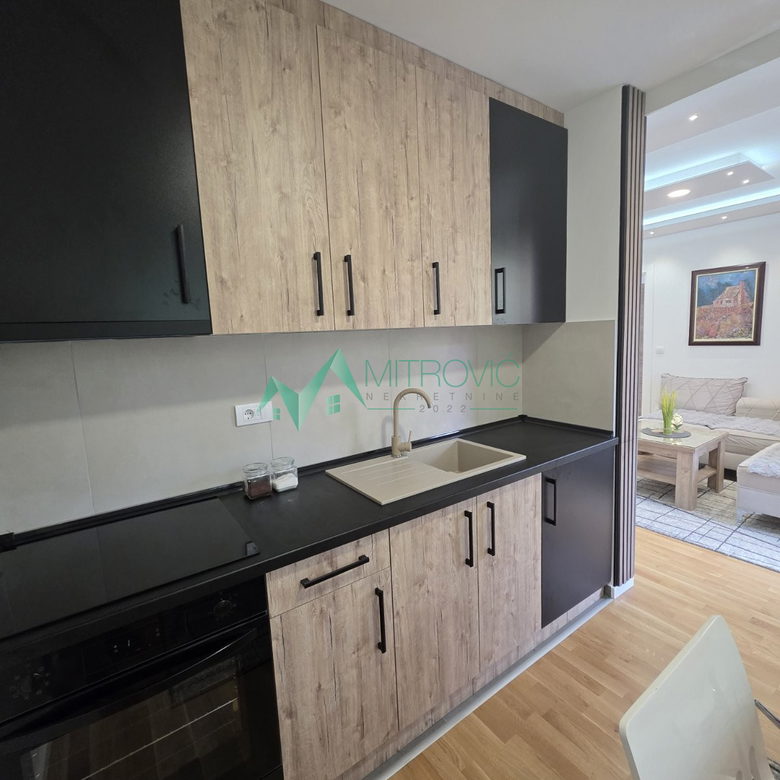 Stan Prodaja Novi Sad  40 m2