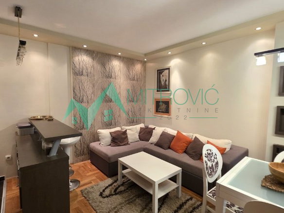 Stan Prodaja Novi Sad  40 m2
