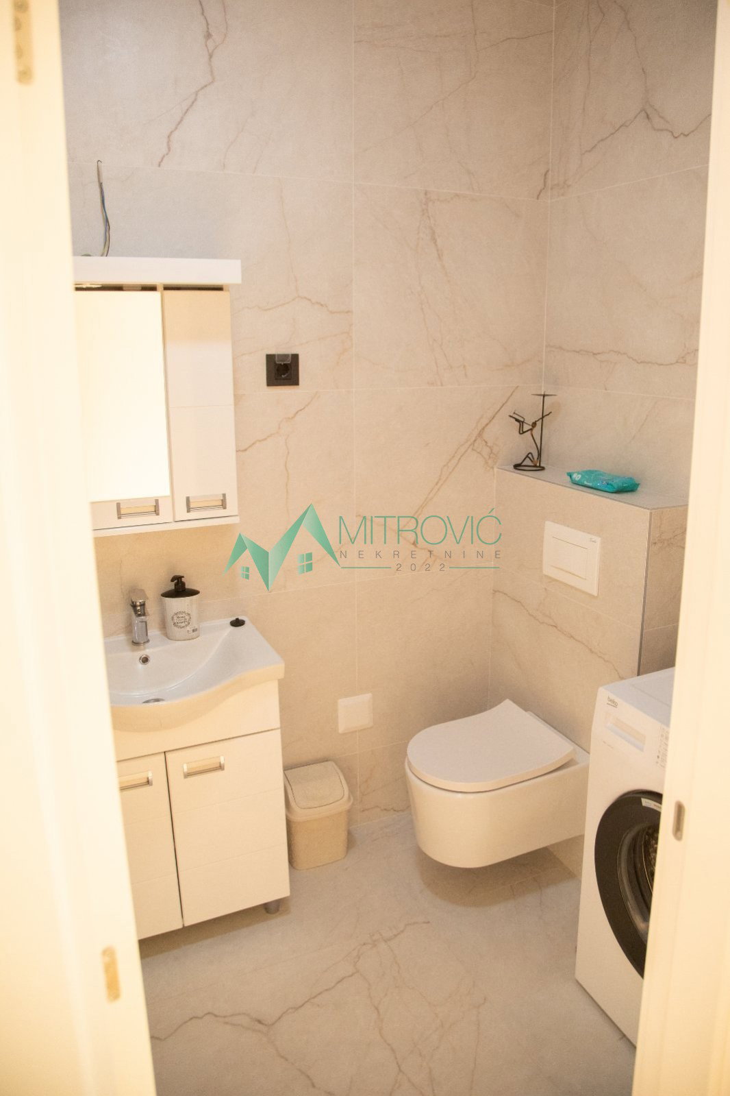 stanovi-2-re-sajam-1004766-3xfzu Dvosoban stan na prodaju, Sajmište, Novi Sad, 42m², 175.000 €