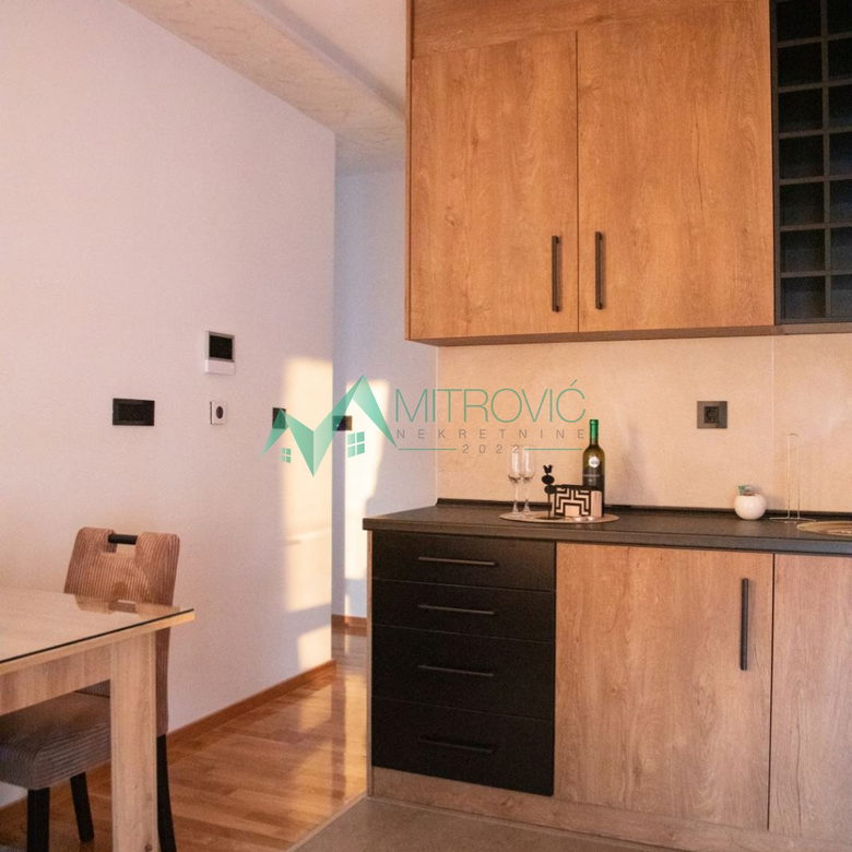 Stan Prodaja Novi Sad  42 m2