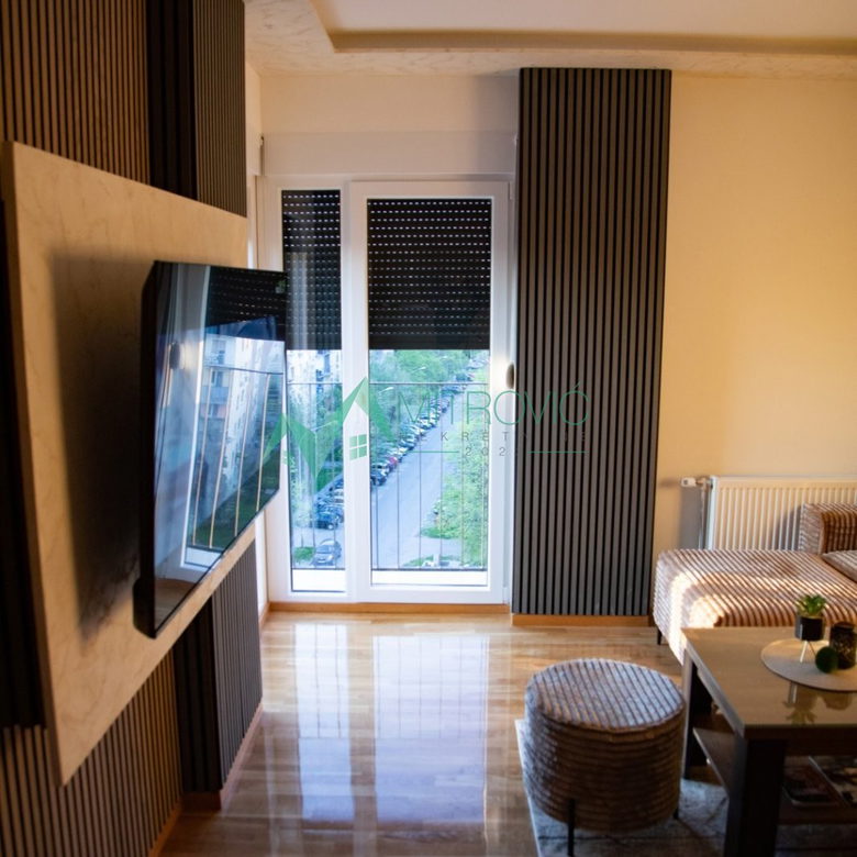 Stan Prodaja Novi Sad  42 m2