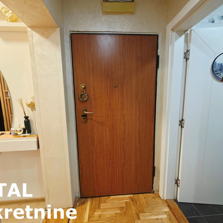 Troiposoban stan na prodaju, Nova Detelinara, Novi Sad, 66m², 222.500 €