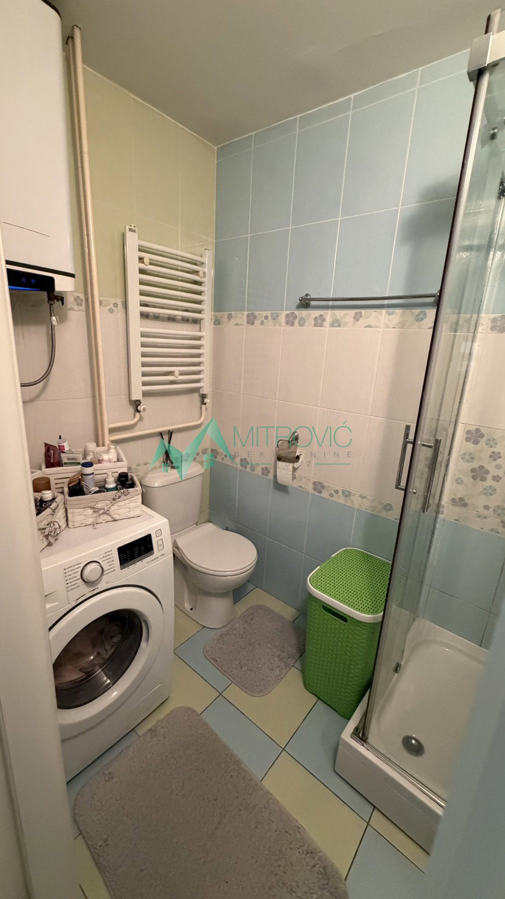 Trosoban stan na prodaju, Novo Naselje, Novi Sad, 92m², 273.000 €