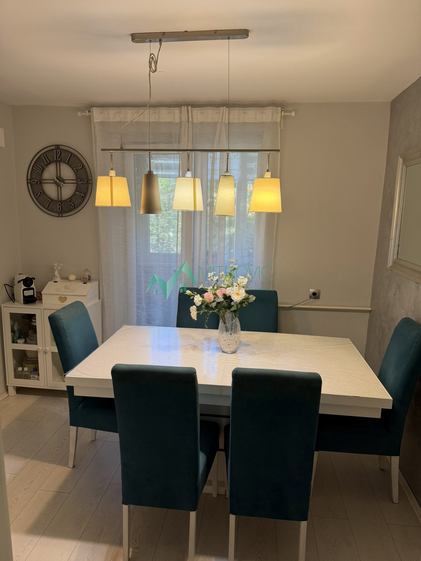 Trosoban stan na prodaju, Novo Naselje, Novi Sad, 92m², 273.000 €