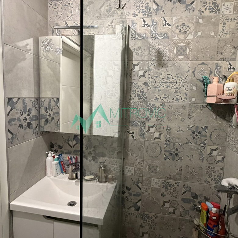 Trosoban stan na prodaju, Novo Naselje, Novi Sad, 92m², 273.000 €