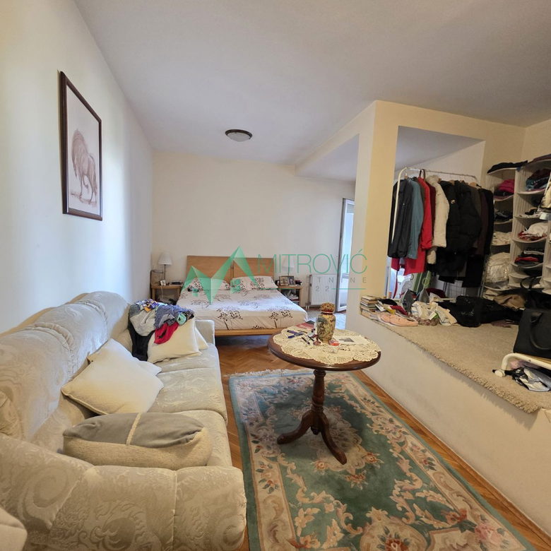 Četvorosoban stan na prodaju, Centar, Novi Sad, 148m², 266.770 €