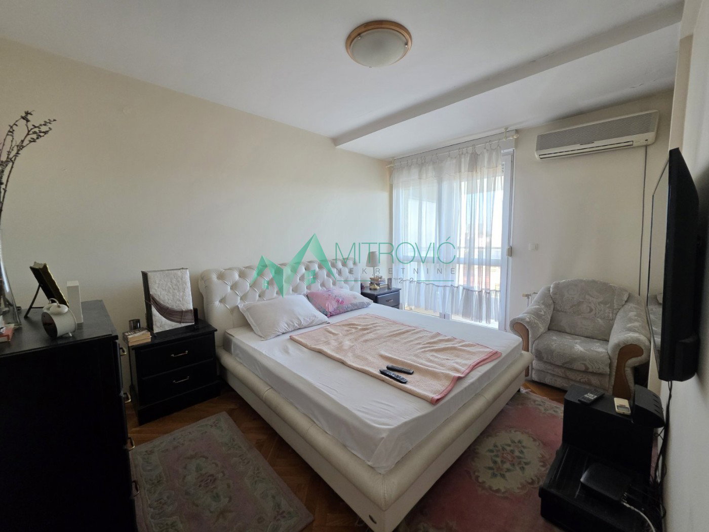 Četvorosoban stan na prodaju, Centar, Novi Sad, 148m², 266.770 €