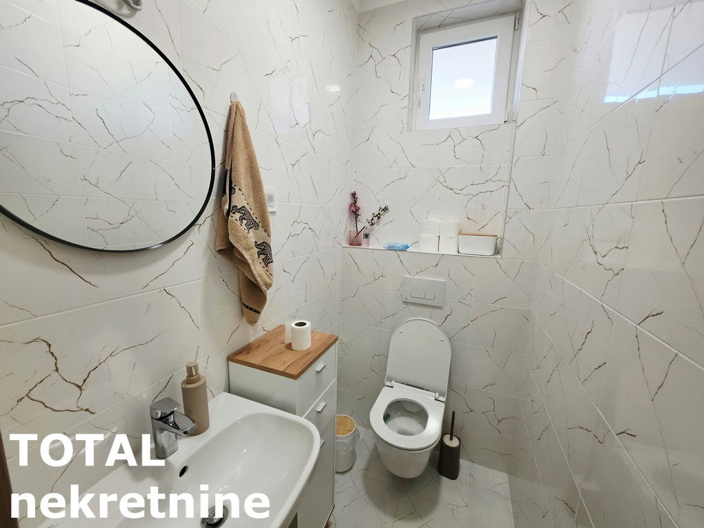 stanovi-4-re-alibegovac-1103181-a7pft Četvorosoban stan na prodaju, Alibegovac, Novi Sad, 80m², 168.000 €